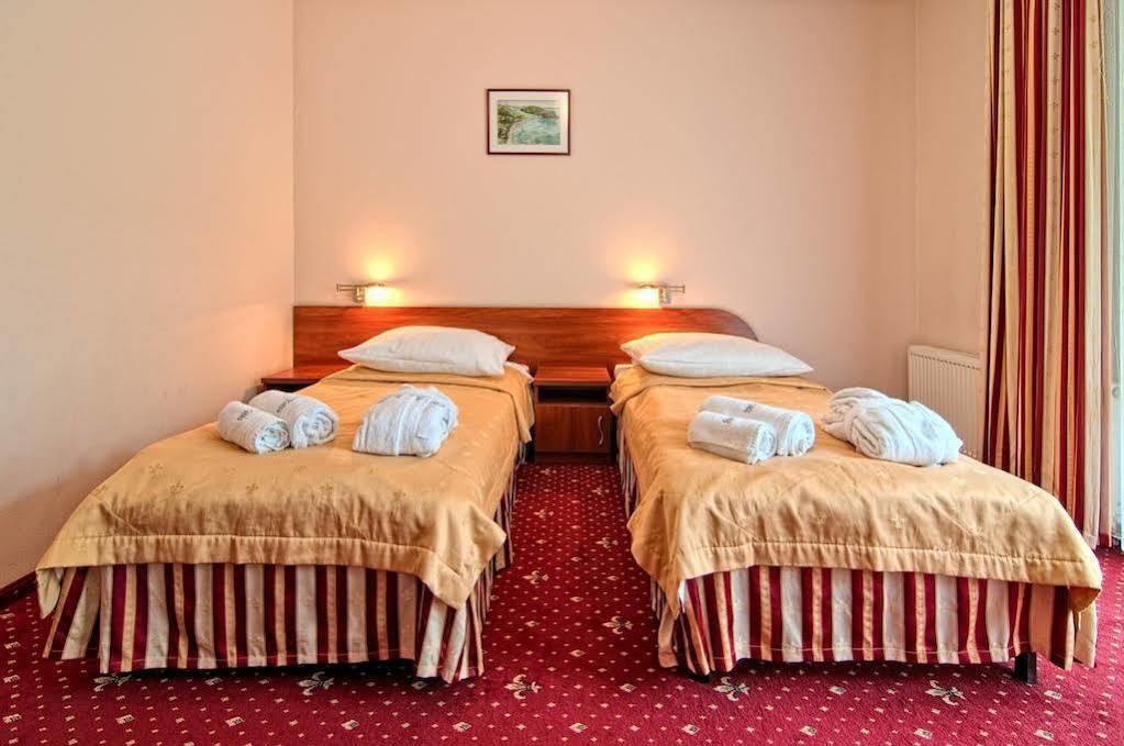 Spa Baginski & Chabinka Мендзыздрое Экстерьер фото